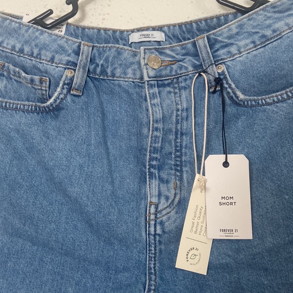 Forever 21 Mom Shorts - Picture 2 of 2